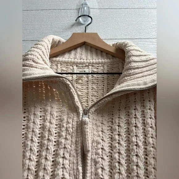 Aerie Cable Car Quarter Zip Oversized Chenille Sweater Cream Size M - Picture 8 of 14